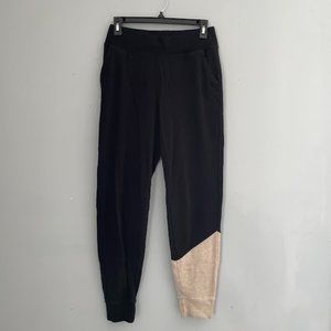 Pact Organic Cotton Airplane Jogger in Black/Oatmeal - Medium